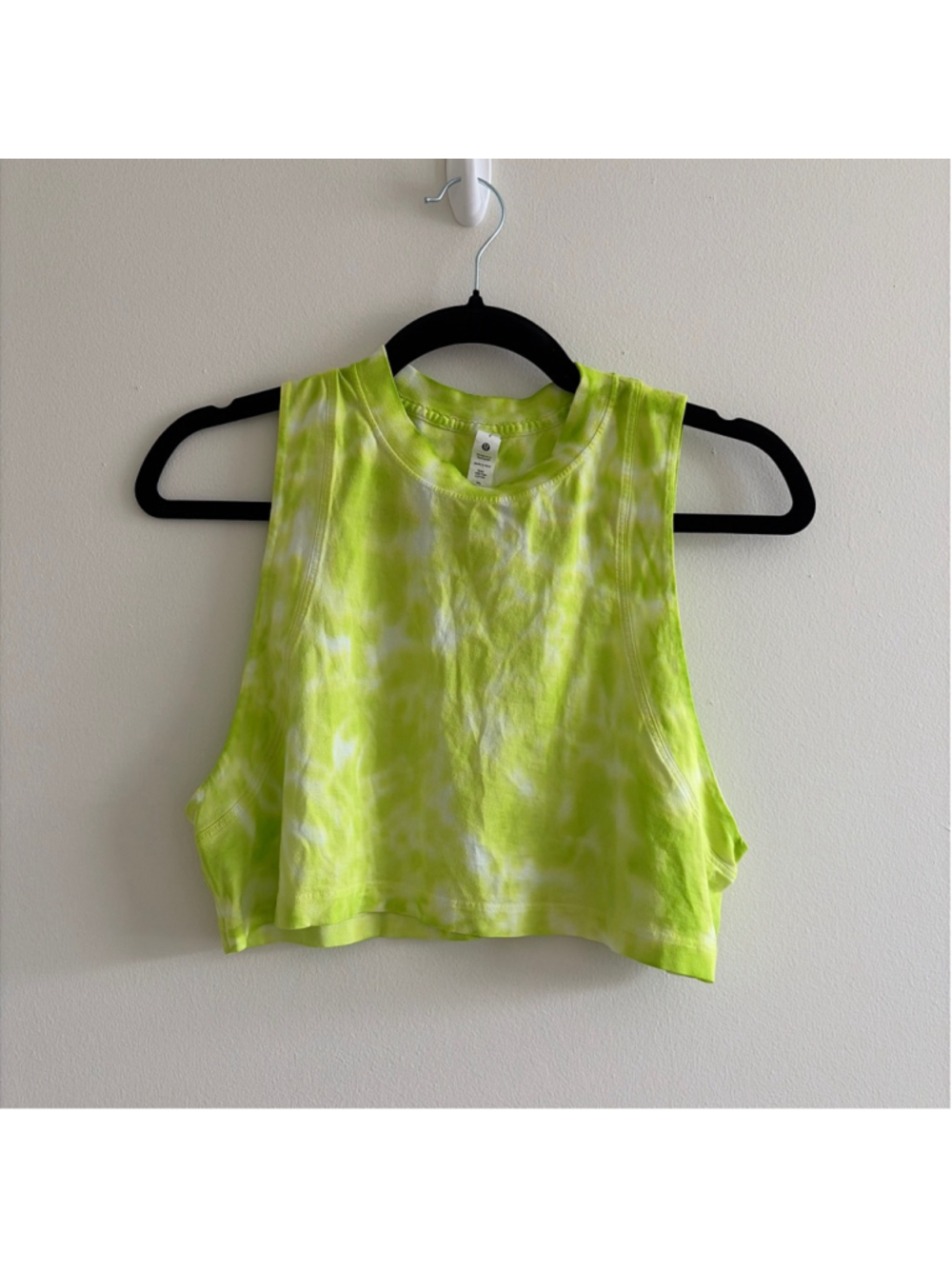 Women's Lululemon Crop Top Size 2 Lime Green White Tie-Dye